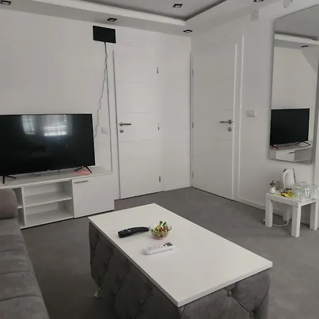 Prenociste T-07 Aparthotel *