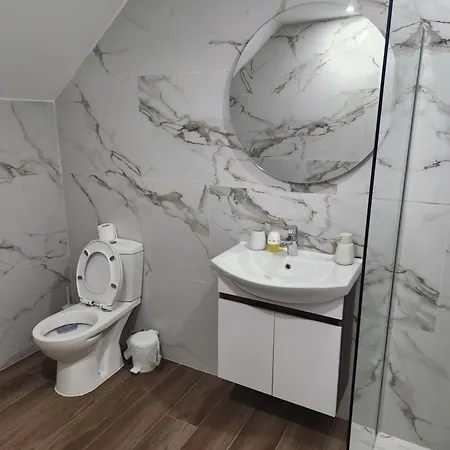 Aparthotel Prenociste T-07 *