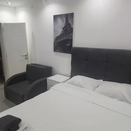 Aparthotel Prenociste T-07