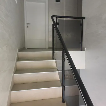 Prenociste T-07 Aparthotel